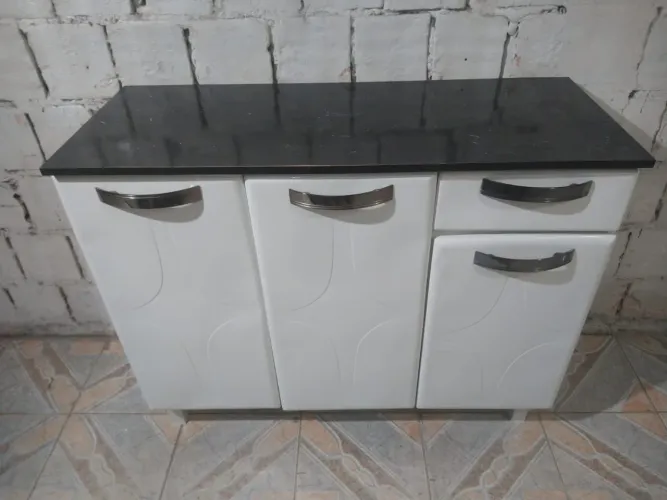 Balcão em aço telasul seminovo