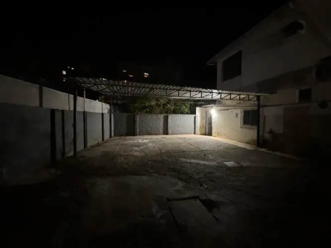 Sala comercial rio vermelho 3 salas e banheiro 