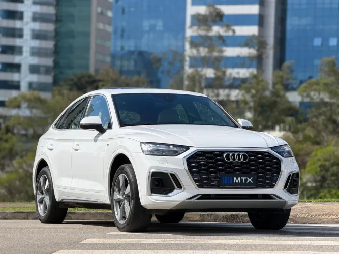 Audi Q5 SB Perf. 2.0 TFSIe S.tr. QT (hib.) 2024
