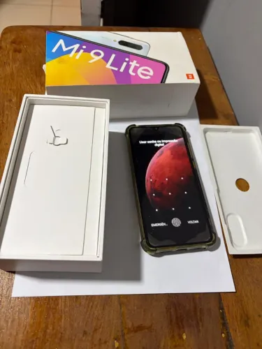 Xiaomi Mi 9 Dual Sim 128 Gb Preto-piano 6 Gb Ram (Usado)
