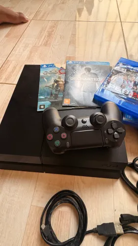 PS4 Completo com 7 Jogos - Excelente Custo-Benefício!