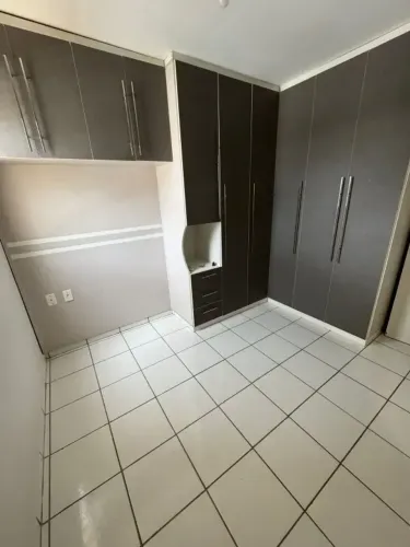 Apartamento à Venda  Condomínio Residencial Imola