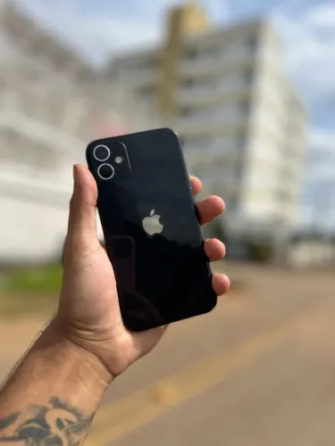 iPhone 11 Impecável