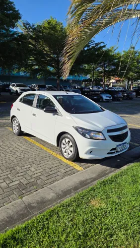 Chevrolet Onix JOY Hatch 1.0 8V Flex Mec. 4P 2019