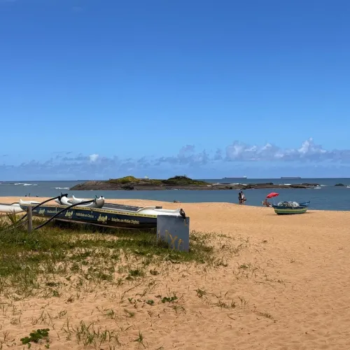 CASA PÉ NA AREIA !