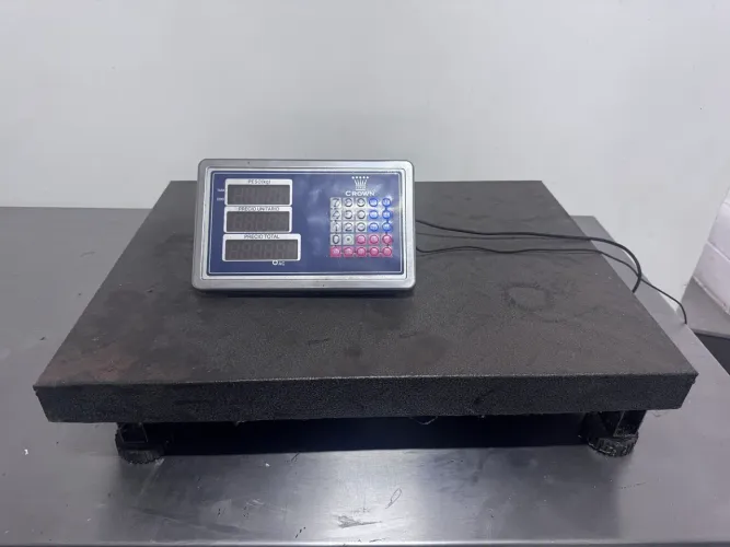 Balança Digital de Plataforma Crown 200kg