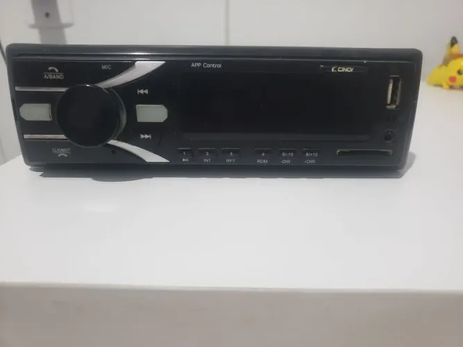 Radio automotivo