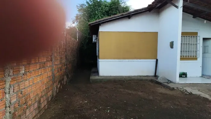 Vendo Ágio de casa no Conjunto Torquato Neto IV,R$ 60.000,00