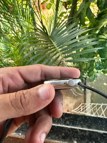 Apple Watch SE série 1 (defeito)