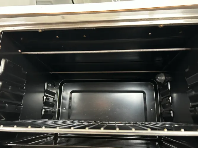 Forno elétrico Philco 70 Litros
