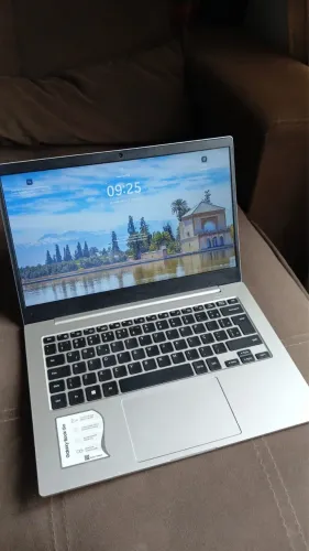 Notebook Galaxy Book Go