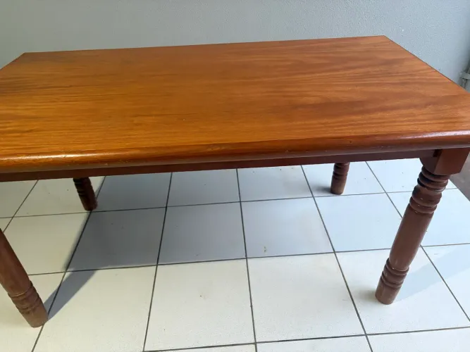 Mesa de madeira