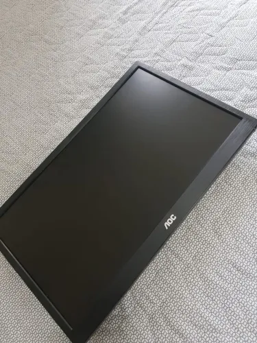 Monitor 18.5 pol