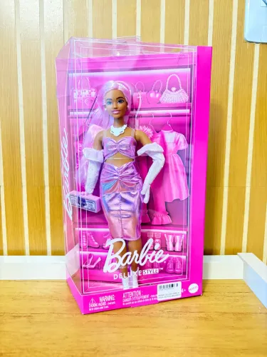 Barbie Deluxe