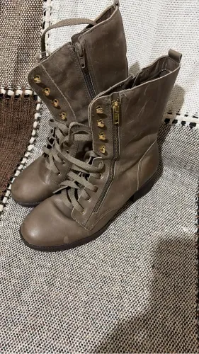 Bota