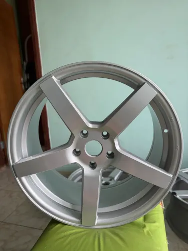 Rodas aro 20 Vossen 5x120