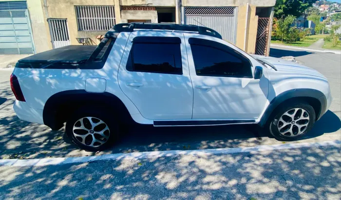 Renault Duster Oroch Dyna. 2.0 Hi-flex 16V Mec. 2020