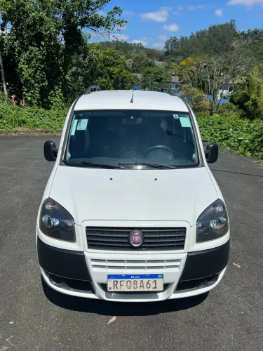 Fiat Doblo Essence 1.8 Flex 16V 5P 2021