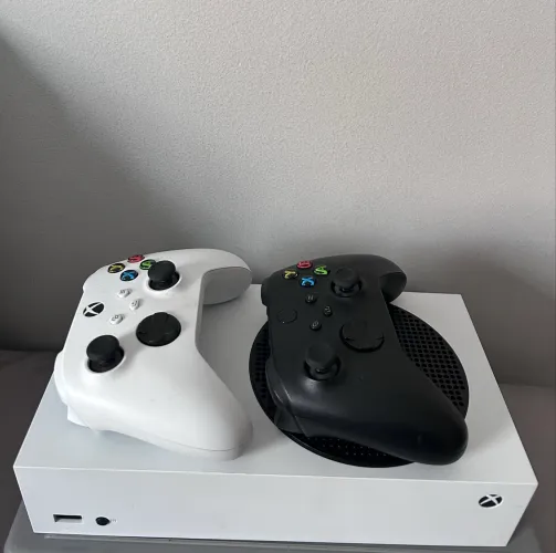 X box series s 