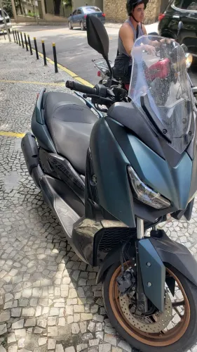 Yamaha xmax 250