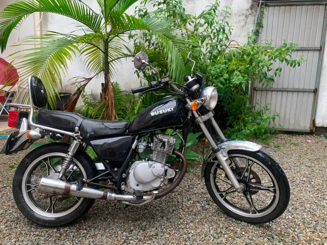 Suzuki Intruder 125cc 2004