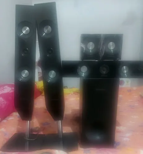 Home cinema system