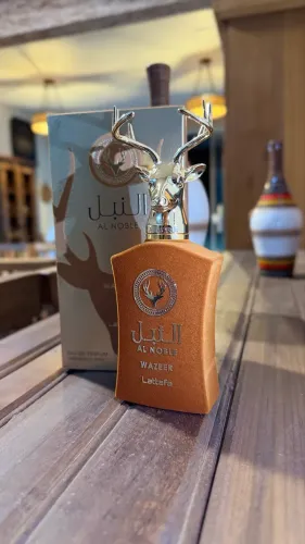 Perfume Al Noble Wazeer Lattafa Eau de Parfum 100 ml - Original | Alta Fixação