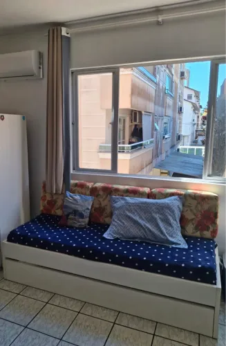 Vende se apto Canasvieiras Florianópolis 