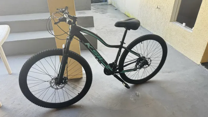 Bike semi nova
