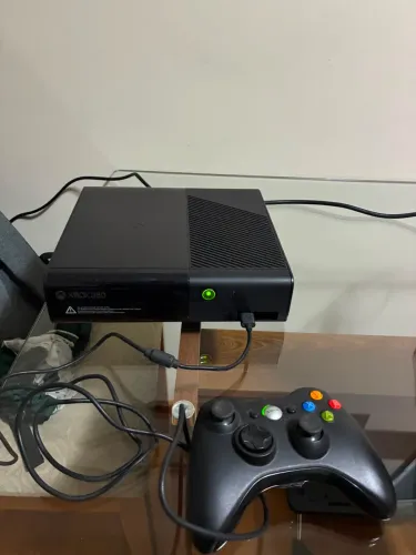 Xbox 360 E Original + Kinect + Dance Central 3 - Funcionando Perfeitamente