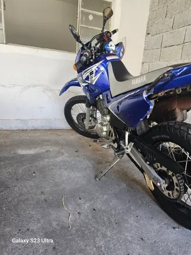Vendo ou troco Xt 600 original!!! Moto integra tudo ok!! Motor ok pneus ok
