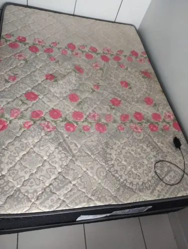 Cama Box casal casal 300,00 motivo viagem 