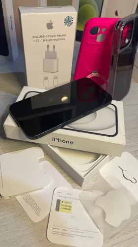 iPhone 15 128GB preto muito bem conservado