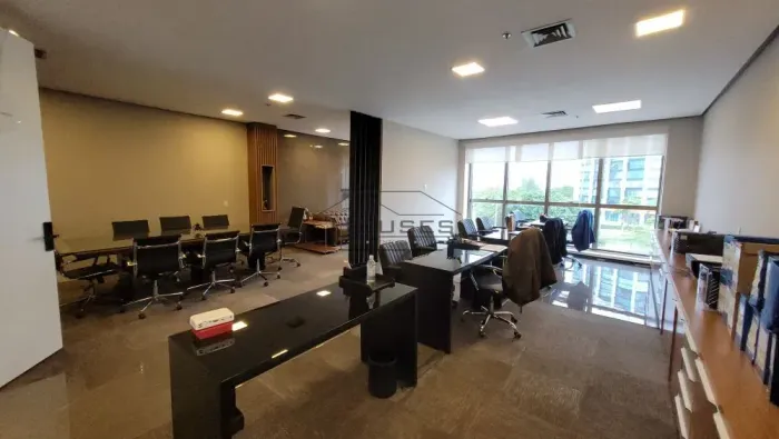 Conjunto Comercial/Sala à venda em Rio de Janeiro