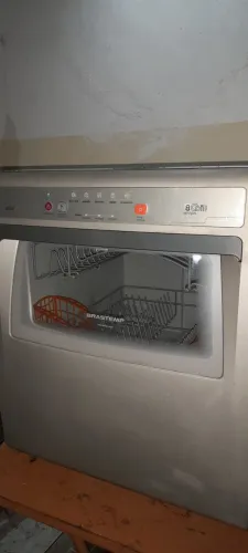 Vendo lava louça 8 serviço brastemp