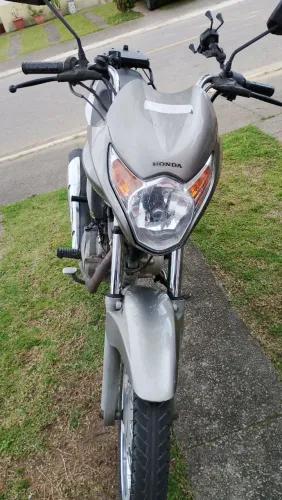 Moto,revisada,sem multa, Dut em Branco