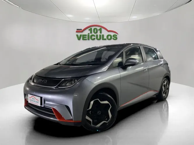 BYD Dolphin EV (Elétrico) 2025