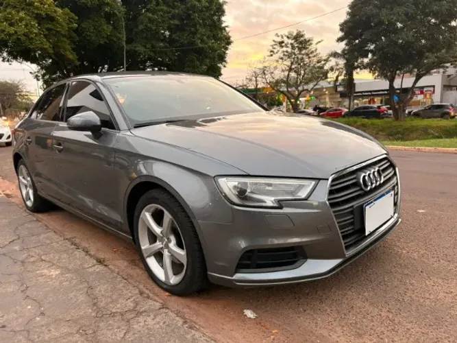 Audi A3 Sedan 1.4 TFSI Flex Tiptronic 4P 2018