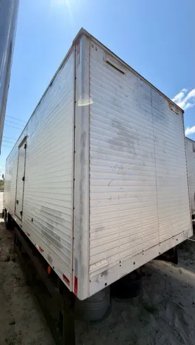 Bau trucado carga seca Noma 8,50 metros