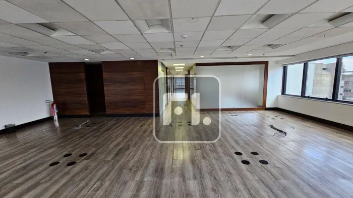 Conjunto para alugar, 286 m² por R$ 74.207,00/mês - Itaim Bibi - São Paulo/SP