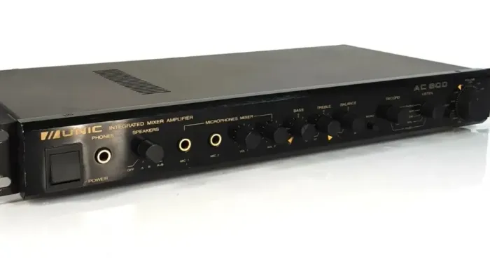 AMPLIFICADOR INTEGRADO UNIC AC 800