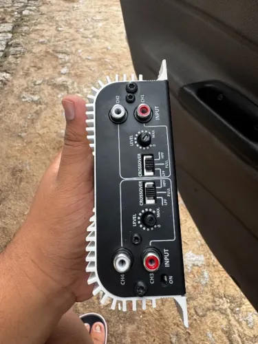 Módulo ts 400 é um som automotivo