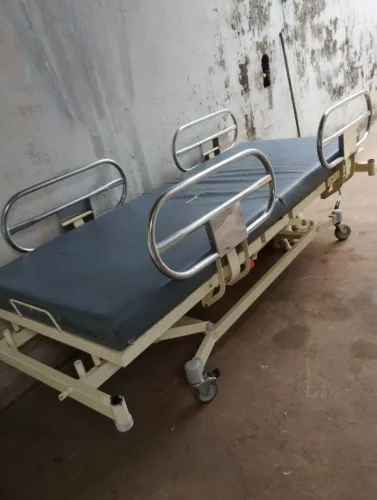 Cama hospitalar
