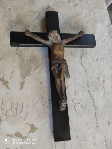 Crucifixo Antigo: