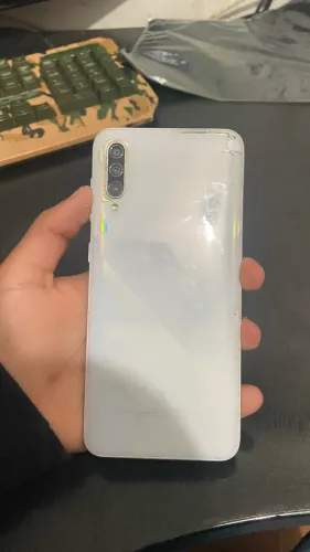 Celular A30s em ótimo estado