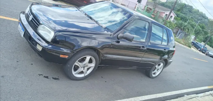 Volkswagen Golf GL 1.8/ 2.0i 4P 1996