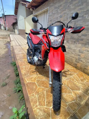 Bros 160