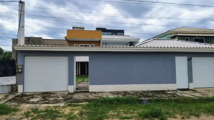 OPORTUNIDADE!!! CASA CAMINHO DE BUZIOS FINÍSSINO ACABAMENTO!!! ÓTIMO INVESTIMENTO!!!