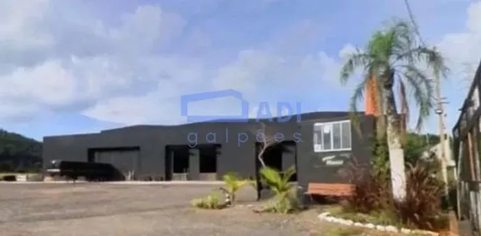 Galpão 1.200 m² com docas Araçariguama/Castelo Branco