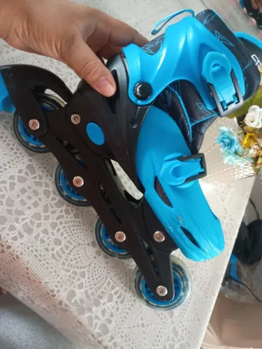 Patins tamanho 32 - 35